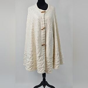 Vintage‎ Style Sweater Cape Cable Knit Cream Colored Wood Buttons Cottagecore